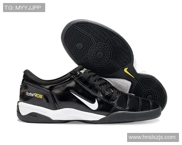 足球鞋穿多紧才合适如何选择合适的紧度提升运动表现与舒适感